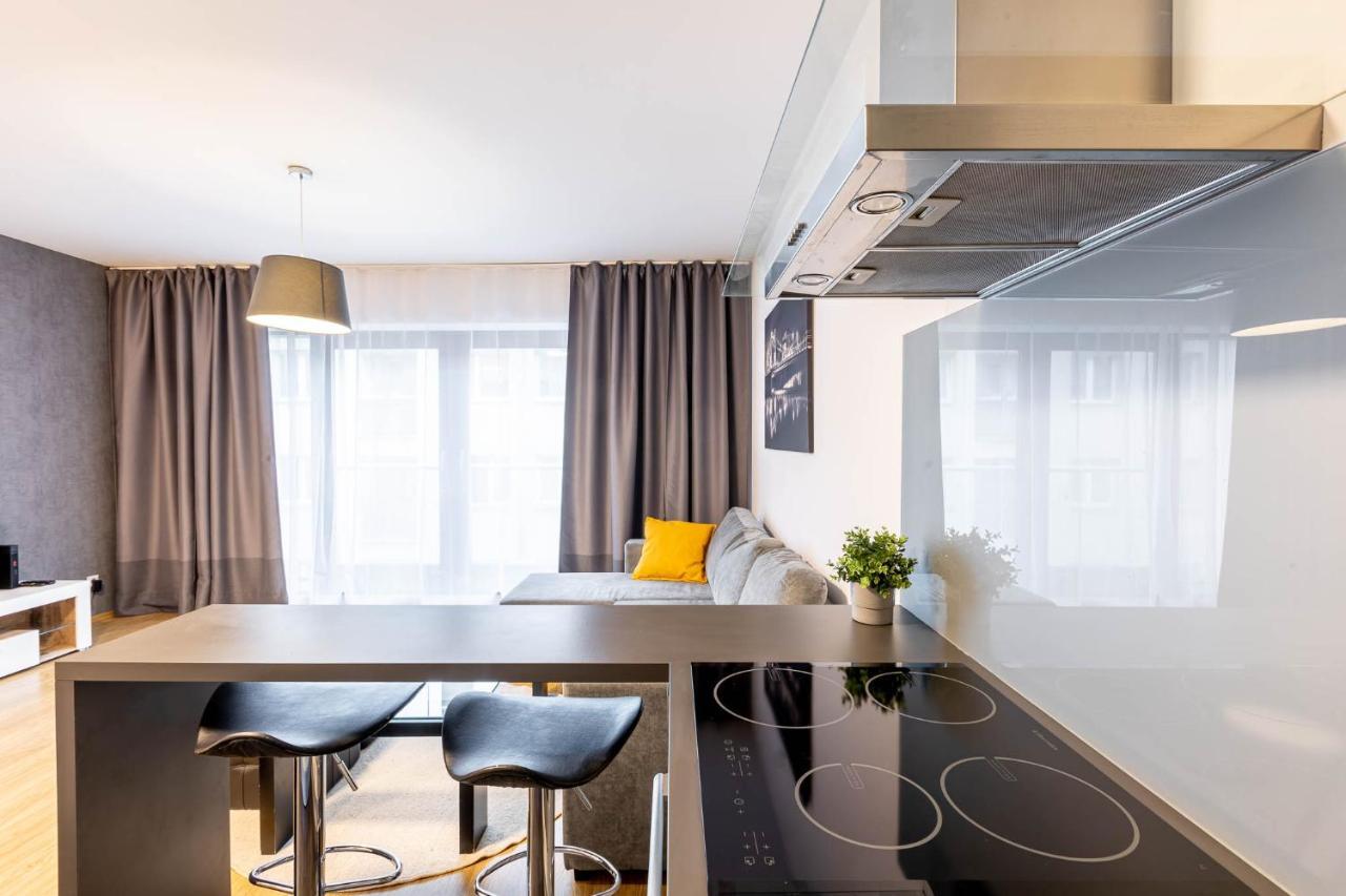 Apartament Just In Center Вроцлав Екстер'єр фото